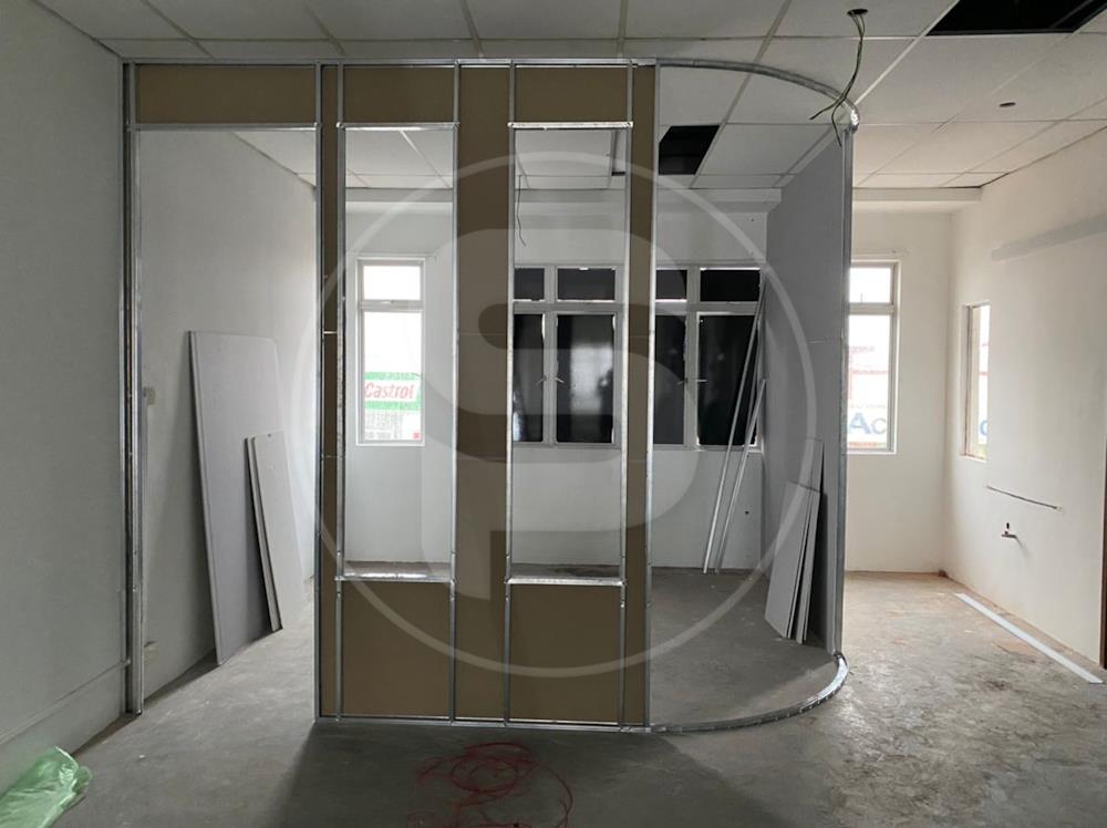 Office Curve partition - Taman Daya